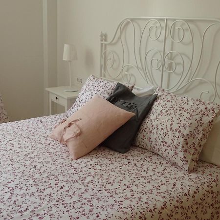 Apartamento Piscina Viena Roses Eksteriør billede