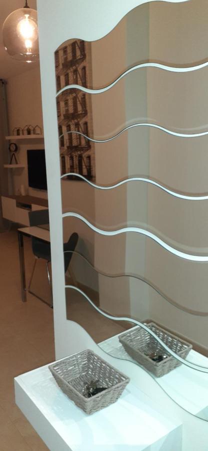 Apartamento Piscina Viena Roses Eksteriør billede