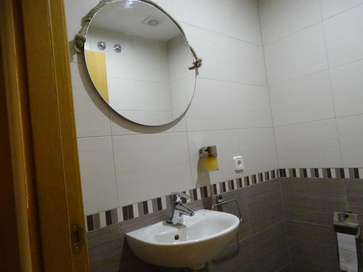 Apartamento Piscina Viena Roses Eksteriør billede