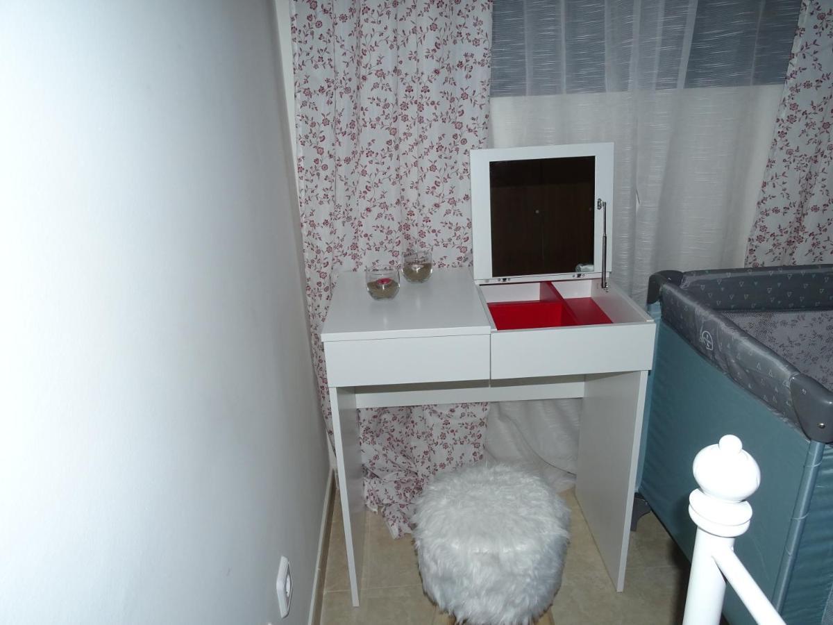 Apartamento Piscina Viena Roses Eksteriør billede