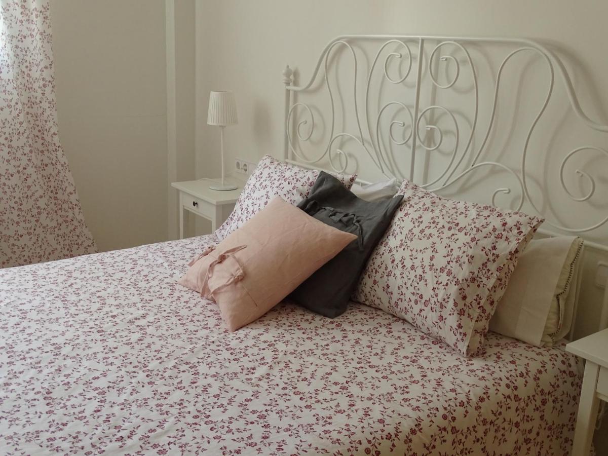 Apartamento Piscina Viena Roses Eksteriør billede